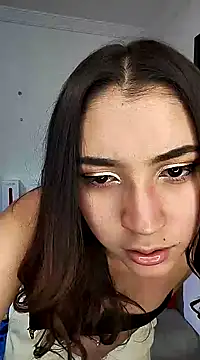 Snapshot of karla_cute01 chatting on January 2025 05:43:02 AM karla cute01 online show from January 2025 05:43:02 AM