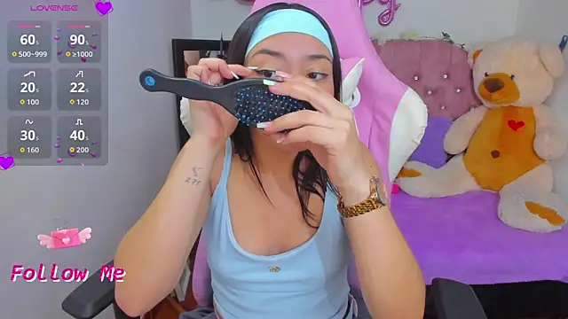 Snapshot of karla_cute01 chatting on October 2025 05:17:02 AM karla cute01 online show from October 2025 05:17:02 AM