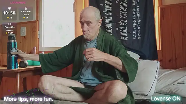 papifacu online show from October 2025 11:33:02 AM