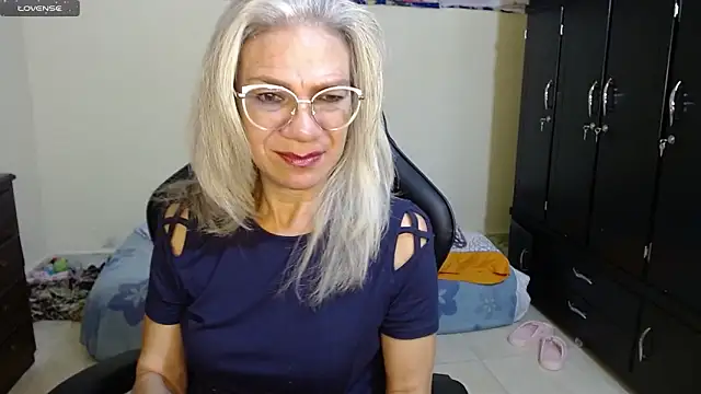Snapshot of Giorgia_xue53 chatting on February 2025 04:57:02 AM Giorgia xue53 online show from February 2025 04:57:02 AM