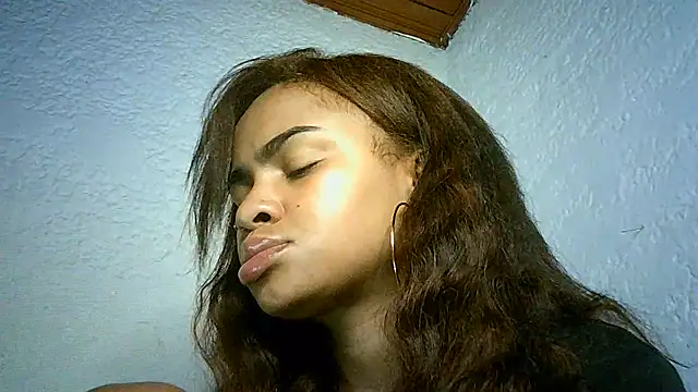 Snapshot of Bellabeltrann chatting on January 2025 01:36:02 PM Bellabeltrann online show from January 2025 01:36:02 PM