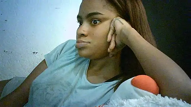 Snapshot of Bellabeltrann chatting on September 2025 03:50:02 AM Bellabeltrann online show from September 2025 03:50:02 AM