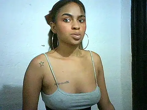 Snapshot of Bellabeltrann chatting on January 2026 11:56:01 AM Bellabeltrann online show from January 2026 11:56:01 AM