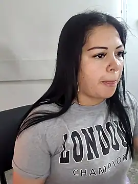 martinna tay online show from March 2026 03:21:01 AM