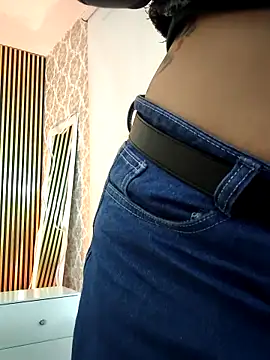 martinna tay online show from March 2026 03:06:02 AM