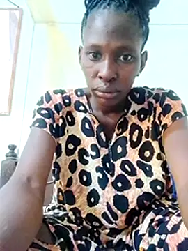 LOVELY-2BERRY online show from February 2026 05:03:02 AM