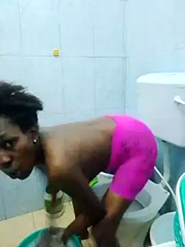 LOVELY-2BERRY online show from April 2026 10:54:01 AM