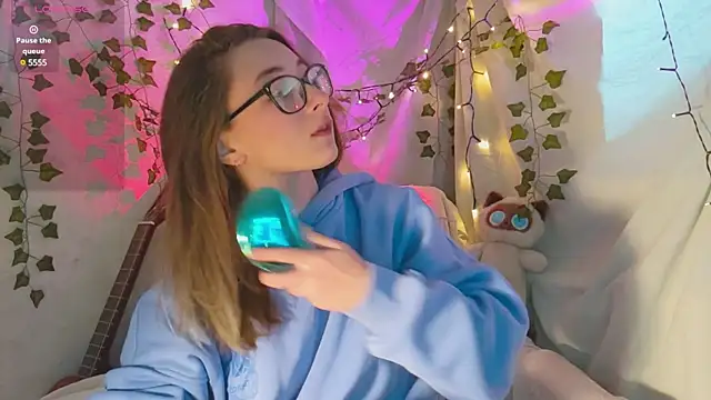 monlight  dana online show from December 2024 09:39:01 AM