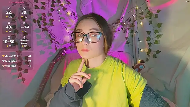 monlight  dana online show from December 2024 04:42:01 PM