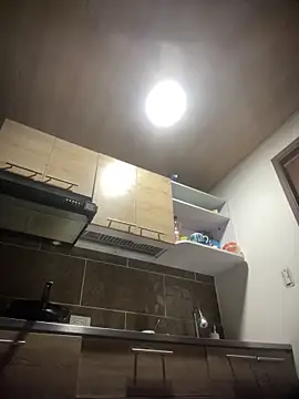 Berry Bans online show from December 2025 10:11:02 AM