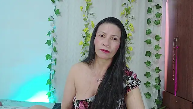 Snapshot of cattaleya1476 chatting on June 2026 04:20:01 PM cattaleya1476 online show from June 2026 04:20:01 PM