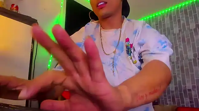 PARADISE S7S online show from February 2025 01:51:02 PM