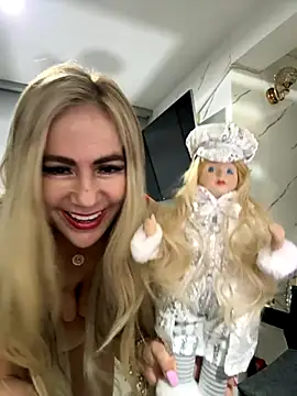 LARIANA RIVERA23 online show from December 2025 05:06:02 AM