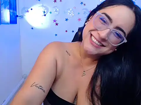 Sofiia davis23 online show from December 2024 04:32:02 PM