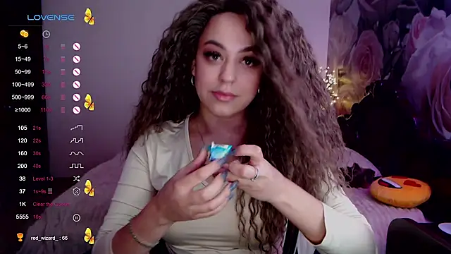  Just a queen 3 online show from December 2024 05:55:01 PM