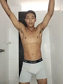 Snapshot of Demiansteven2 chatting on May 2026 05:28:01 PM Demiansteven2 online show from May 2026 05:28:01 PM