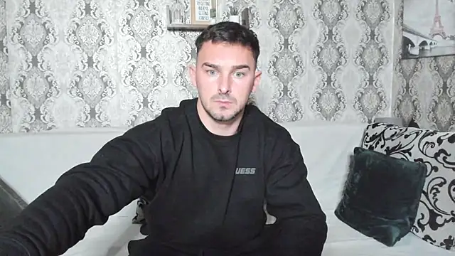 Jonmusclemaster online show from December 2024 08:25:02 PM