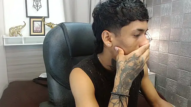 Snapshot of Alan_Cute18 chatting on February 2026 12:59:02 PM Alan Cute18 online show from February 2026 12:59:02 PM