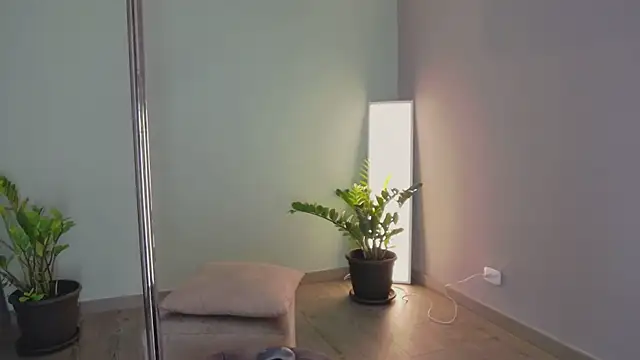 Angelbae- online show from February 2025 01:30:01 PM