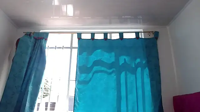 kiara milf  online show from January 2025 04:44:01 PM