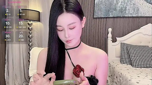 kittyrecalls online show from December 2024 06:39:01 AM