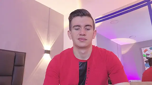 MikaelSlow online show from April 2026 04:56:01 AM