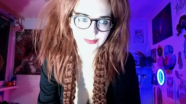 Snapshot of TatianaRomanov chatting on April 2026 08:36:02 PM TatianaRomanov online show from April 2026 08:36:02 PM