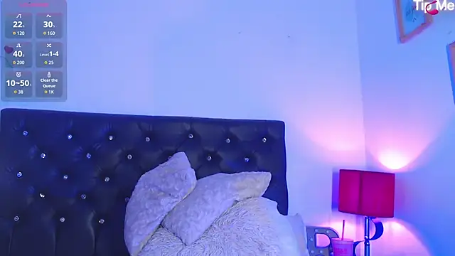 Samara Hillss online show from October 2025 01:09:02 PM