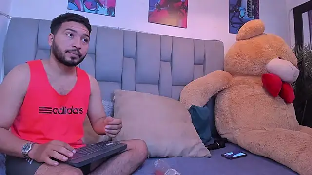 Idara and Edahi01 online show from February 2025 12:54:02 AM