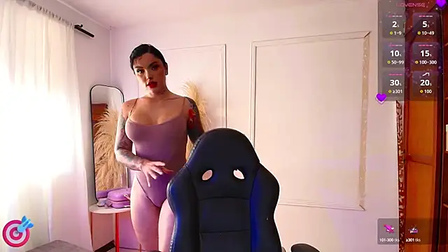 Ela Doll  online show from October 2025 12:46:01 PM