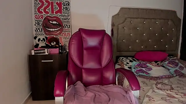 Snapshot of tattys_sexy chatting on February 2025 05:20:01 AM tattys sexy online show from February 2025 05:20:01 AM