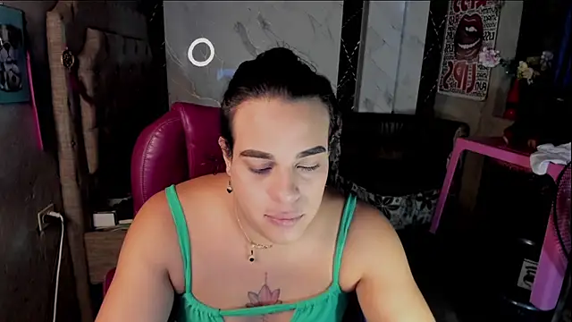 tattys sexy online show from November 2025 02:12:01 AM