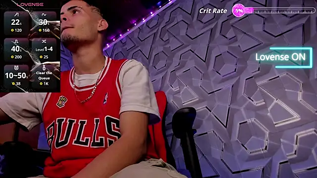 Snapshot of _white_fox_1 chatting on November 2025 05:08:02 AM white fox 1 online show from November 2025 05:08:02 AM