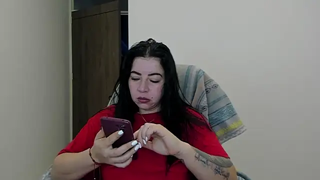 Snapshot of Im_coco chatting on December 2024 11:44:01 AM Im coco online show from December 2024 11:44:01 AM