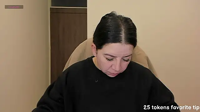 Snapshot of Im_coco chatting on January 2025 11:23:02 AM Im coco online show from January 2025 11:23:02 AM