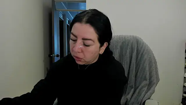 Snapshot of Im_coco chatting on May 2026 12:47:02 PM Im coco online show from May 2026 12:47:02 PM