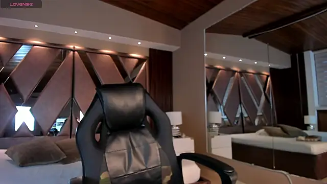 IsabellaaJoness online show from January 2026 11:16:02 AM