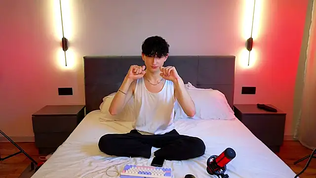 AmondCor online show from September 2025 01:14:02 PM