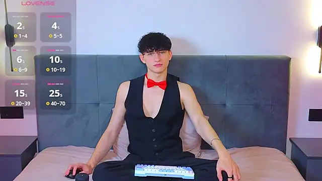 AmondCor online show from October 2025 12:52:02 AM