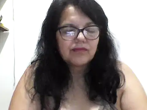 Snapshot of kassandra02 chatting on March 2025 02:12:02 PM kassandra02 online show from March 2025 02:12:02 PM