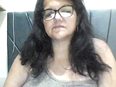 Snapshot of kassandra02 chatting on September 2025 03:54:01 AM kassandra02 online show from September 2025 03:54:01 AM