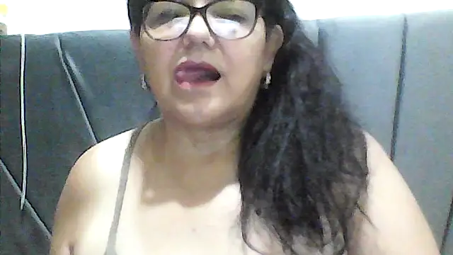 Snapshot of kassandra02 chatting on October 2025 02:29:01 PM kassandra02 online show from October 2025 02:29:01 PM