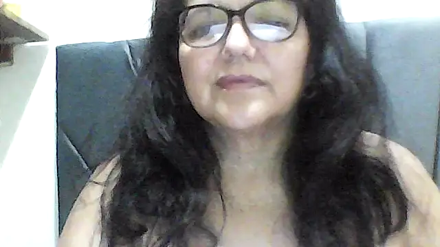 Snapshot of kassandra02 chatting on October 2025 03:12:02 AM kassandra02 online show from October 2025 03:12:02 AM