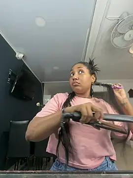 NaiomyLanes online show from March 2026 11:37:02 AM