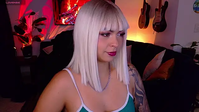 pandorabeker online show from April 2026 02:01:01 AM