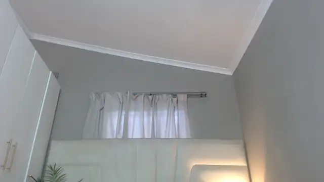 naughtyblackdolie online show from February 2026 06:54:01 AM