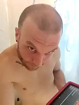 GeneralXMillyX online show from December 2024 05:00:01 PM