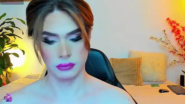 Snapshot of mike_blossom chatting on May 2026 02:10:01 PM mike blossom online show from May 2026 02:10:01 PM