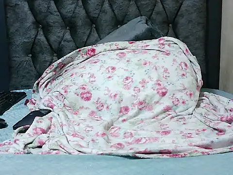 horny tasha online show from October 2025 01:28:01 AM