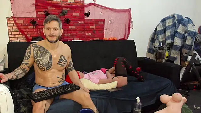 Snapshot of Samurayjiu chatting on February 2025 01:40:01 AM Samurayjiu online show from February 2025 01:40:01 AM